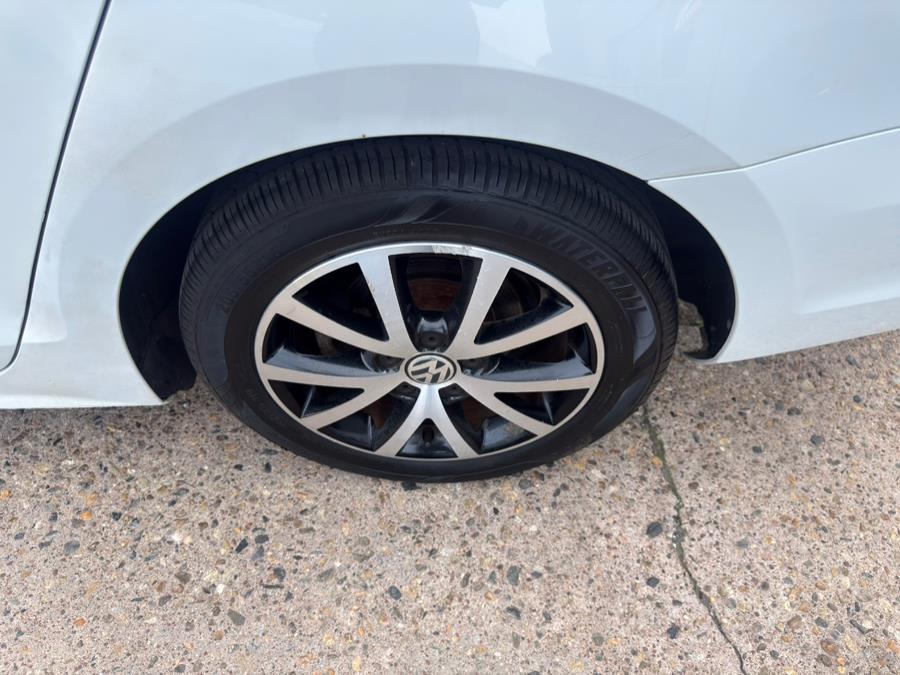2017 Volkswagen Jetta SE - Photo 22