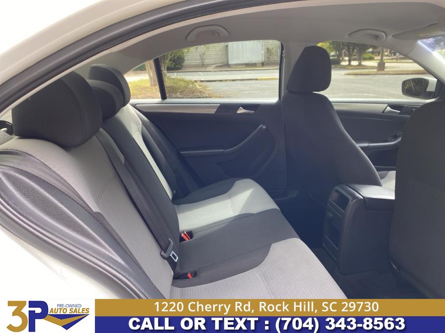 2018 Volkswagen Jetta S - Photo 12