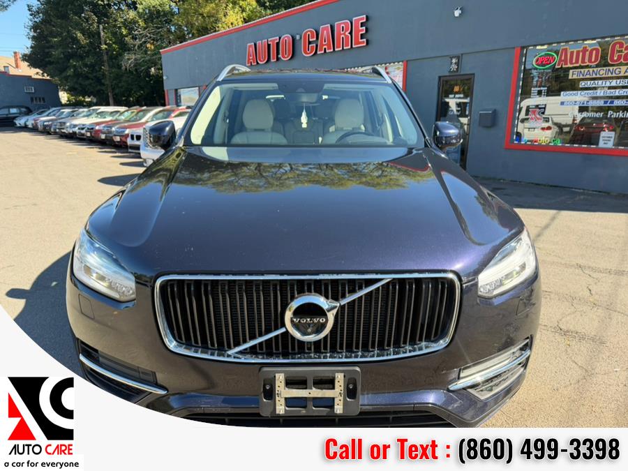 2016 Volvo XC90 T6 AWD Momentum's photo