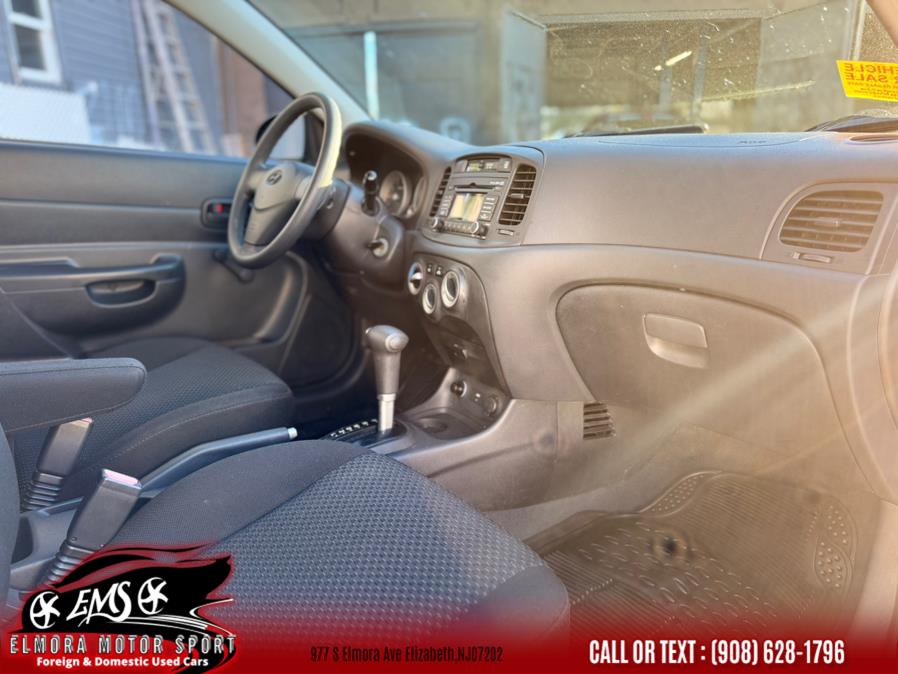 2008 Hyundai Accent GS - Photo 17