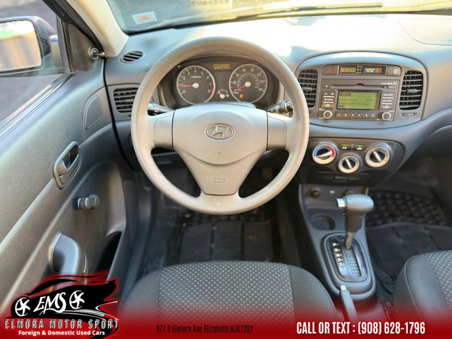 2008 Hyundai Accent GS - Photo 21