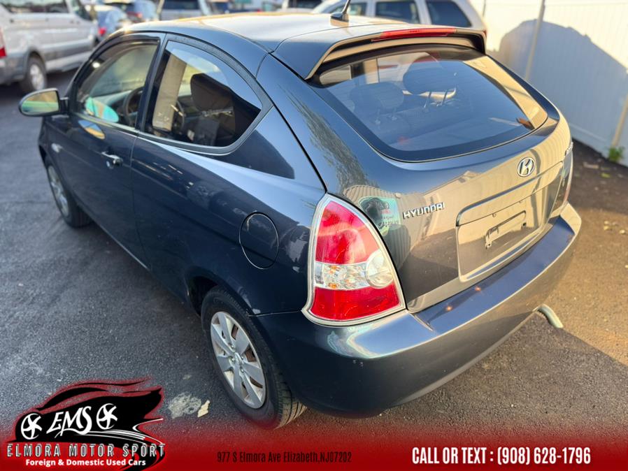 2008 Hyundai Accent GS - Photo 9