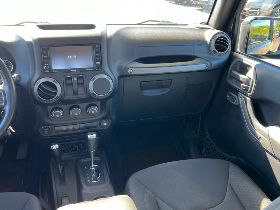 2015 Jeep Wrangler Sport - Photo 14