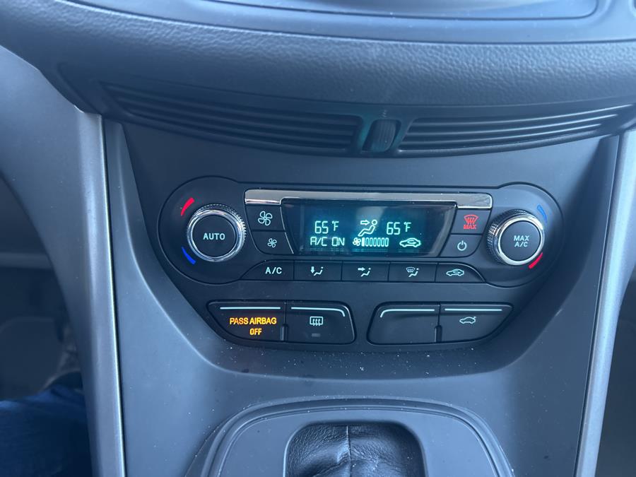 2015 Ford Escape SE - Photo 42