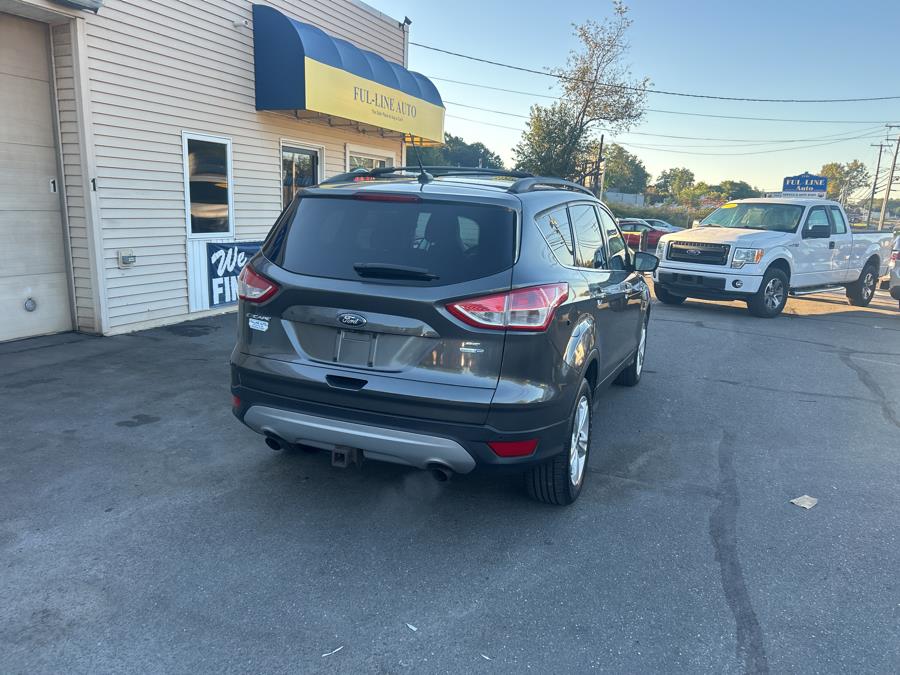 2015 Ford Escape SE - Photo 12
