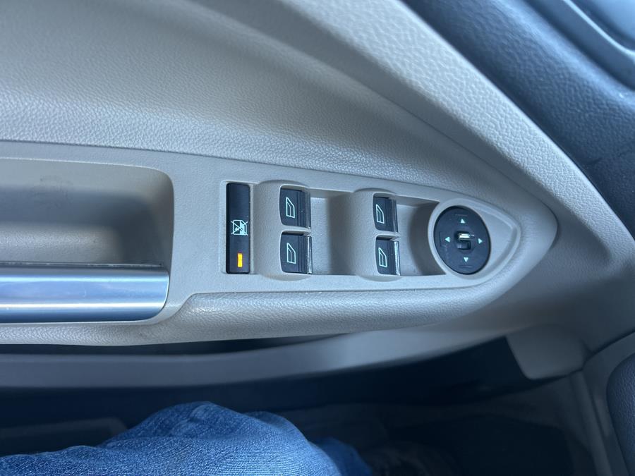 2015 Ford Escape SE - Photo 36