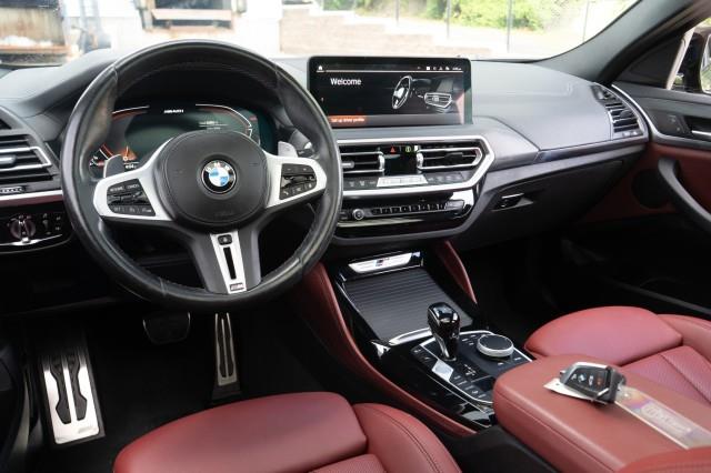 2022 BMW X4 M40i's photo