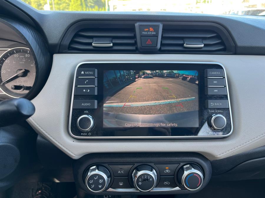 2021 Nissan Versa Sedan SV - Photo 18