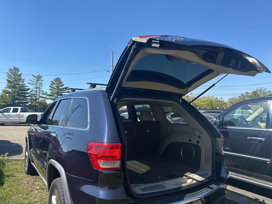 2011 Jeep Grand Cherokee Overland - Photo 18