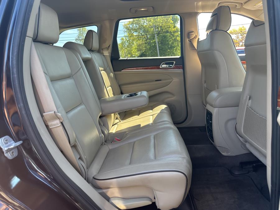 2011 Jeep Grand Cherokee Overland - Photo 16