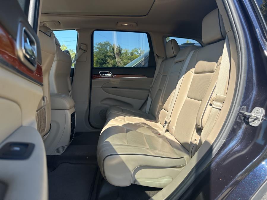 2011 Jeep Grand Cherokee Overland - Photo 14