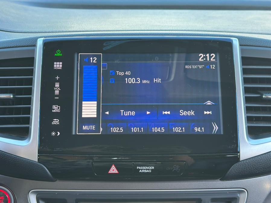 2016 Honda Pilot EX-L - Photo 25
