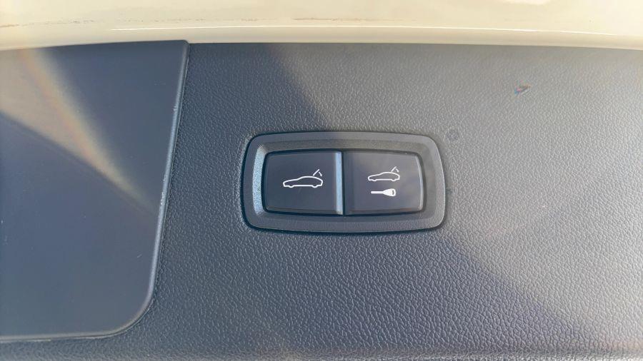 2021 Porsche Cayenne S - Photo 26