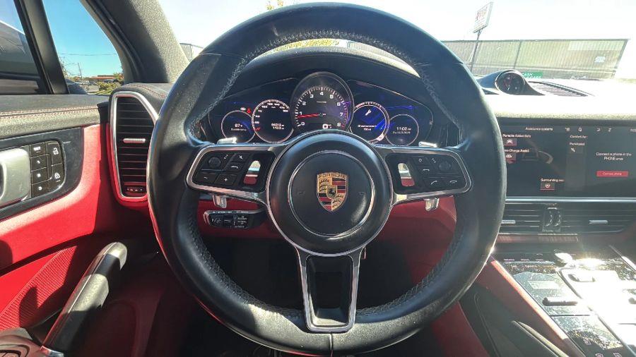 2021 Porsche Cayenne S - Photo 14