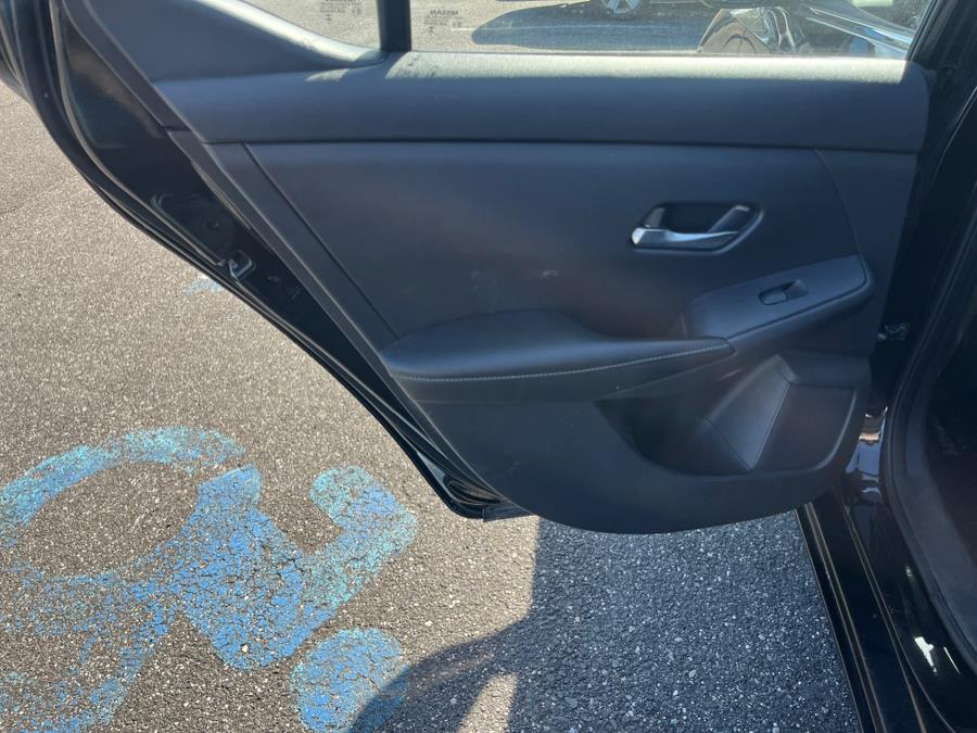 2022 Nissan Sentra S - Photo 10