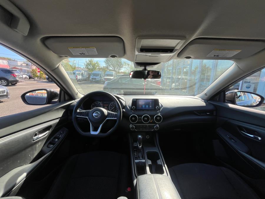 2022 Nissan Sentra S - Photo 16