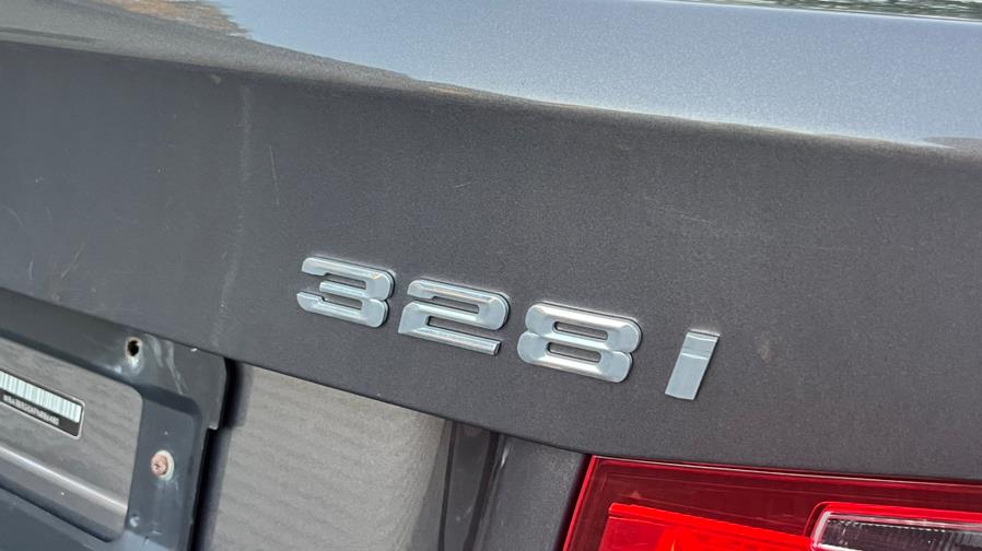 2015 BMW 3 Series 328i - Photo 8