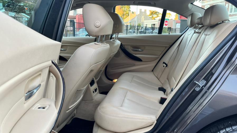 2015 BMW 3 Series 328i - Photo 11