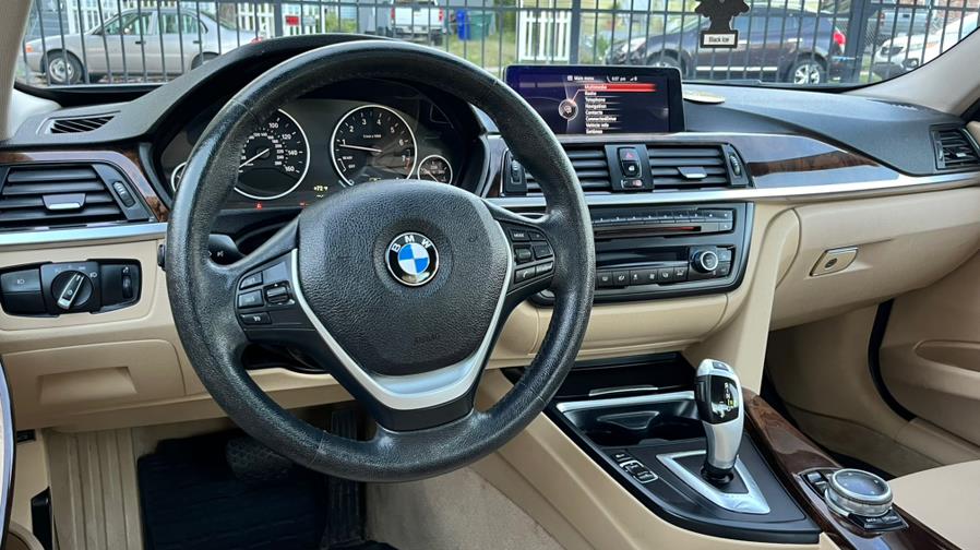 2015 BMW 3 Series 328i - Photo 14