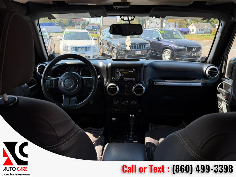2013 Jeep Wrangler Unlimited Sahara - Photo 12