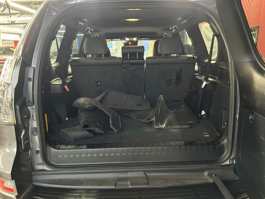 2021 Lexus GX PREMIUM - Photo 18