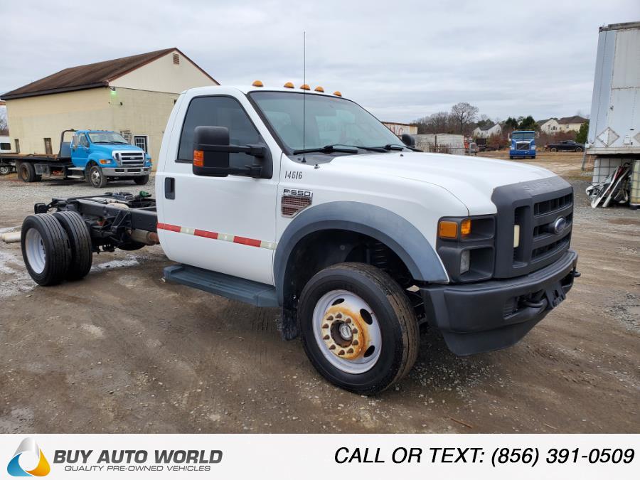 2010 Ford F-550's photo