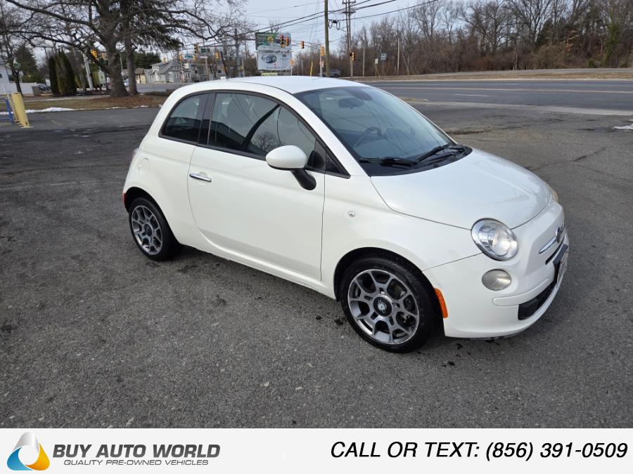 2015 FIAT 500 Pop's photo