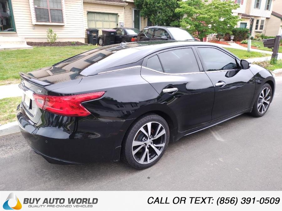 2016 Nissan Maxima 3.5 SV's photo