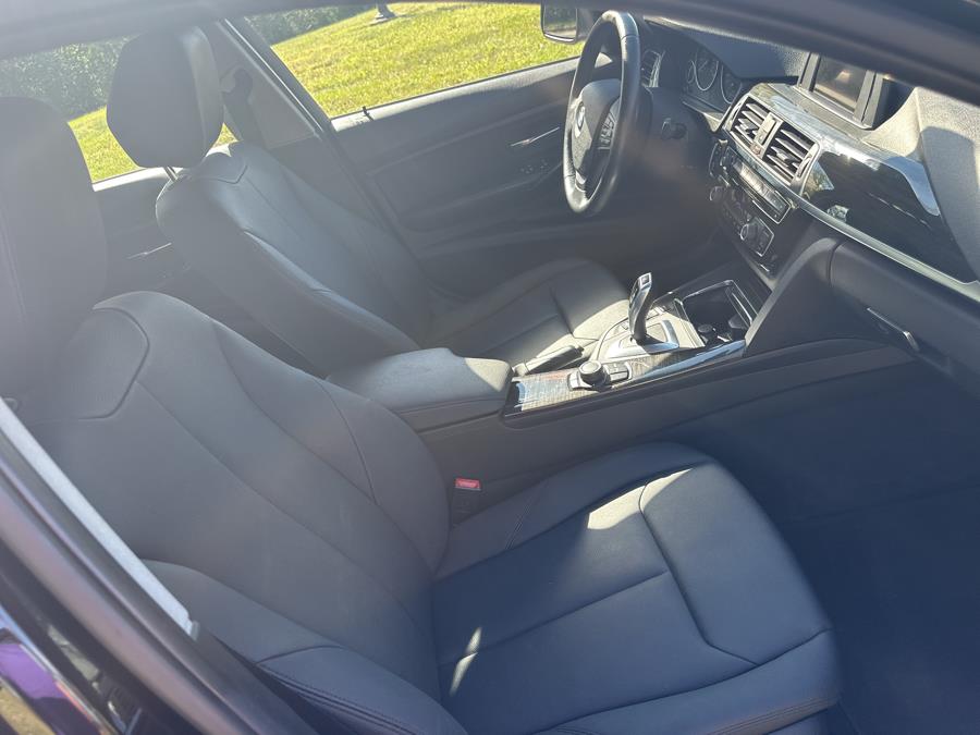 2017 BMW 3 Series 320i - Photo 17