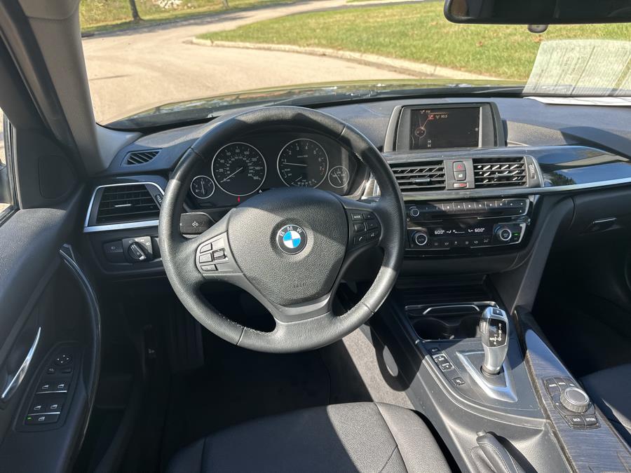 2017 BMW 3 Series 320i - Photo 20