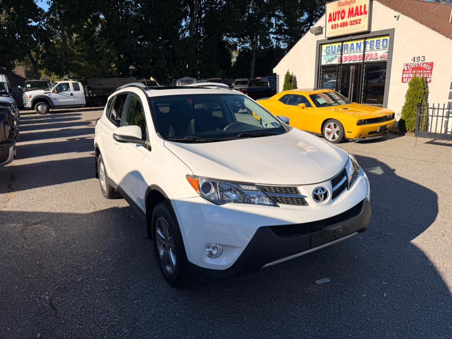 2015 Toyota RAV4 XLE - Photo 3