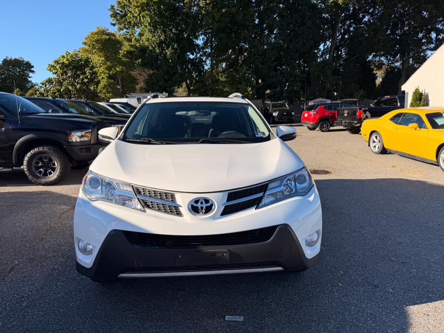 2015 Toyota RAV4 XLE - Photo 2