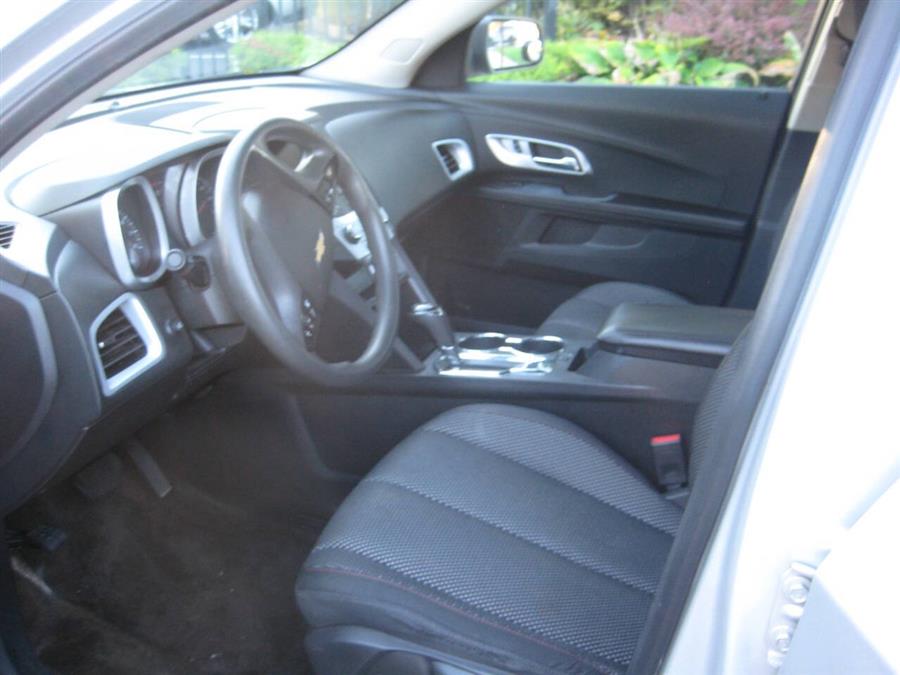2016 Chevrolet Equinox LS - Photo 12