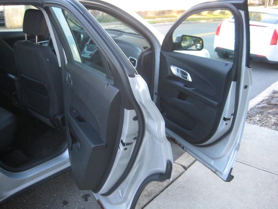 2016 Chevrolet Equinox LS - Photo 13