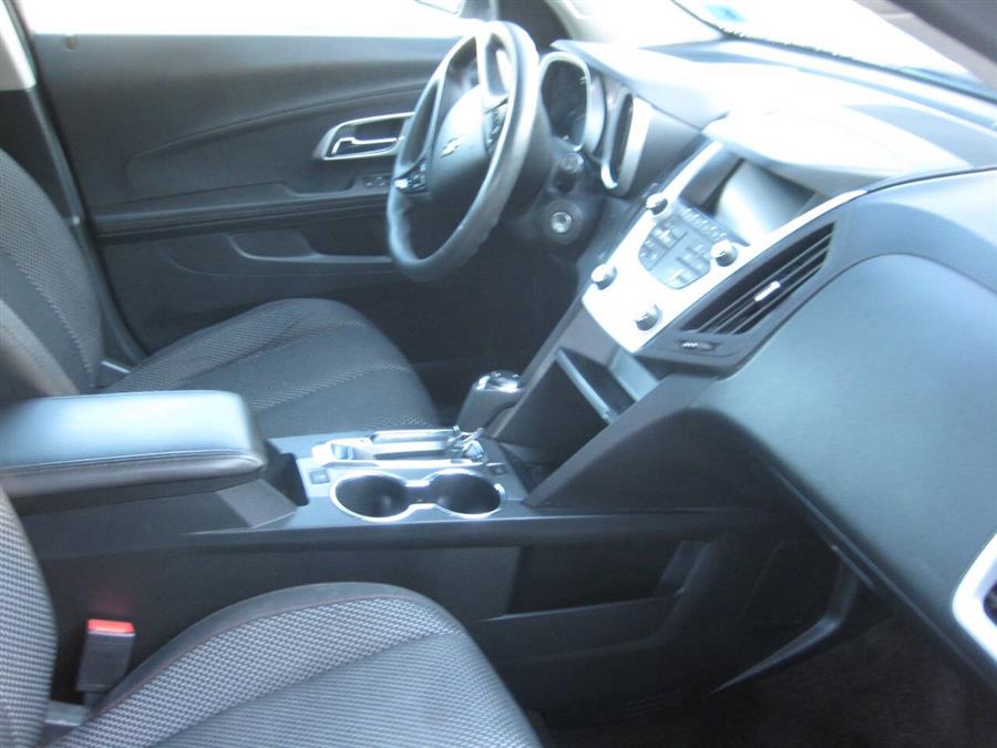 2016 Chevrolet Equinox LS - Photo 16