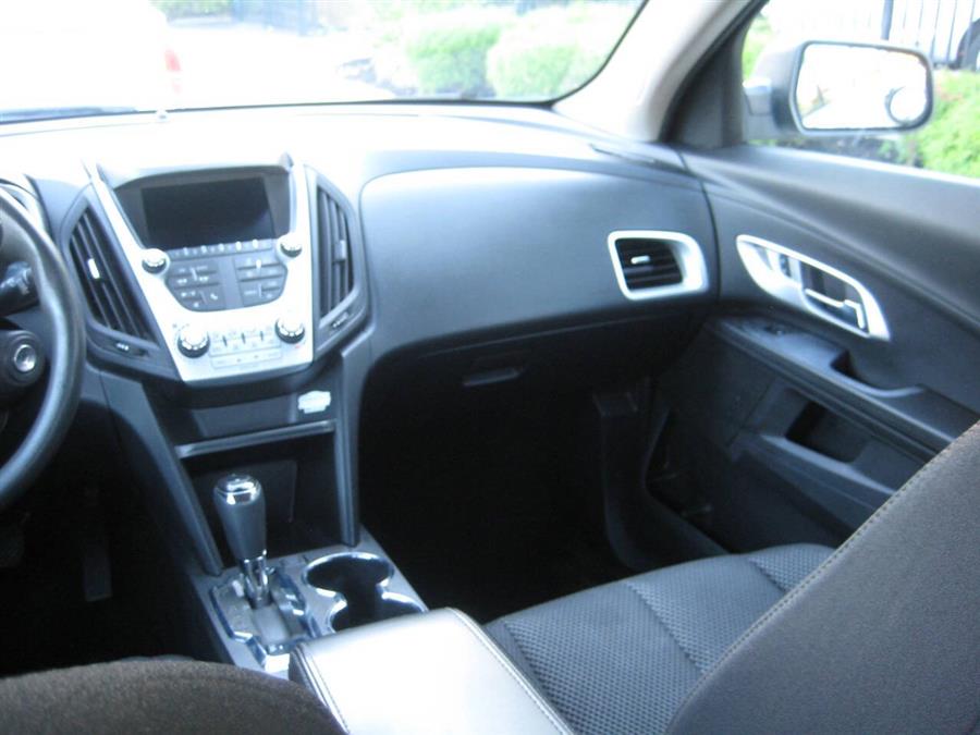 2016 Chevrolet Equinox LS - Photo 19