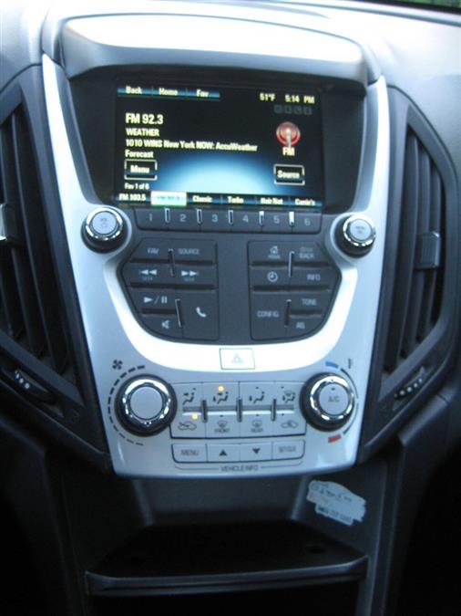2016 Chevrolet Equinox LS - Photo 23