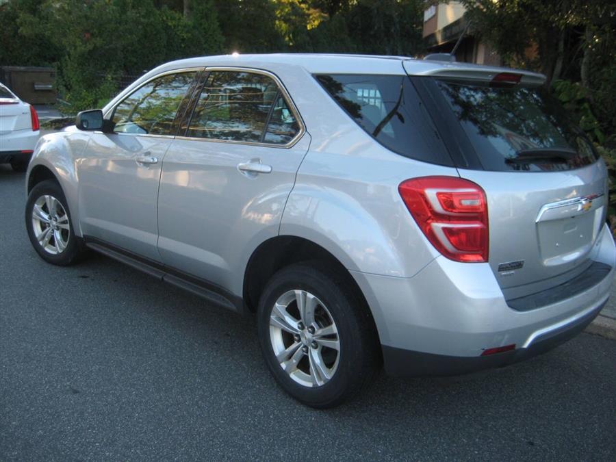 2016 Chevrolet Equinox LS - Photo 6
