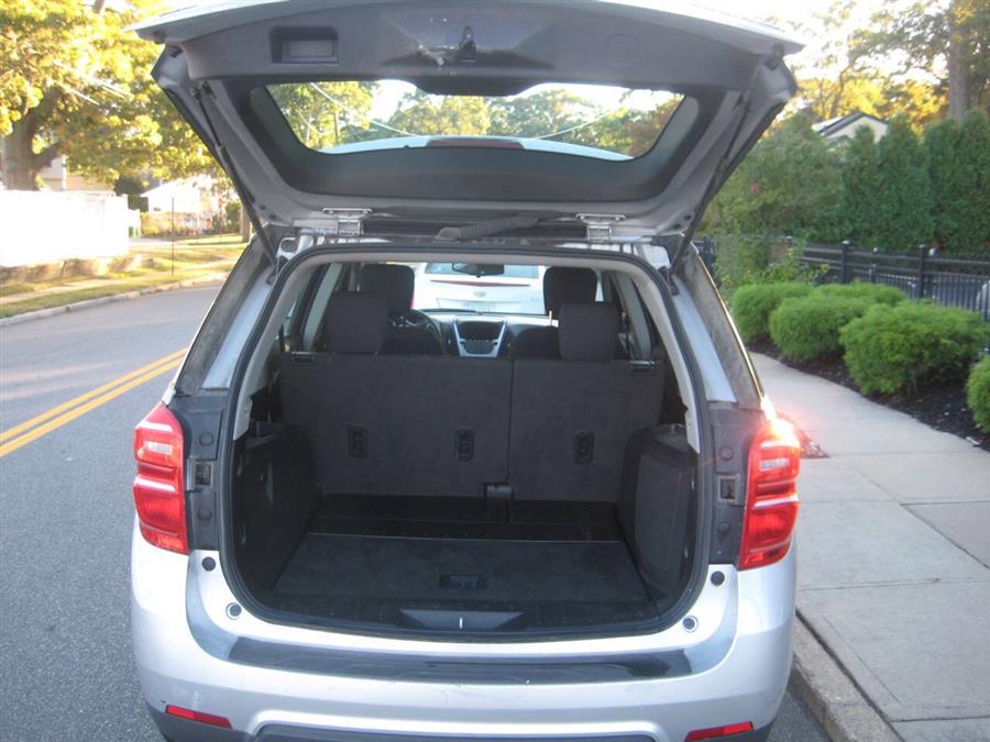 2016 Chevrolet Equinox LS - Photo 8