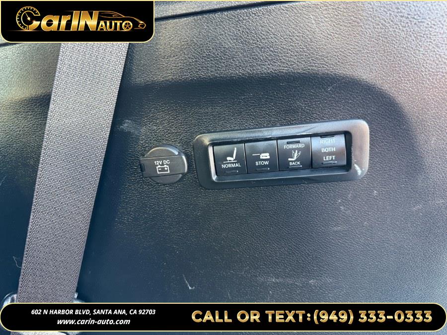 2019 Chrysler Pacifica Limited - Photo 39
