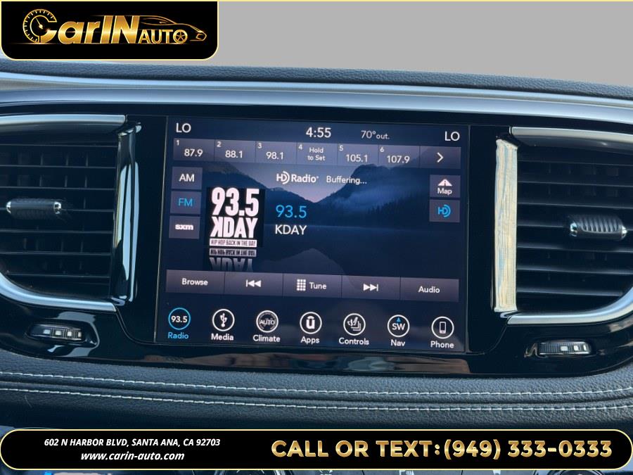 2019 Chrysler Pacifica Limited - Photo 23