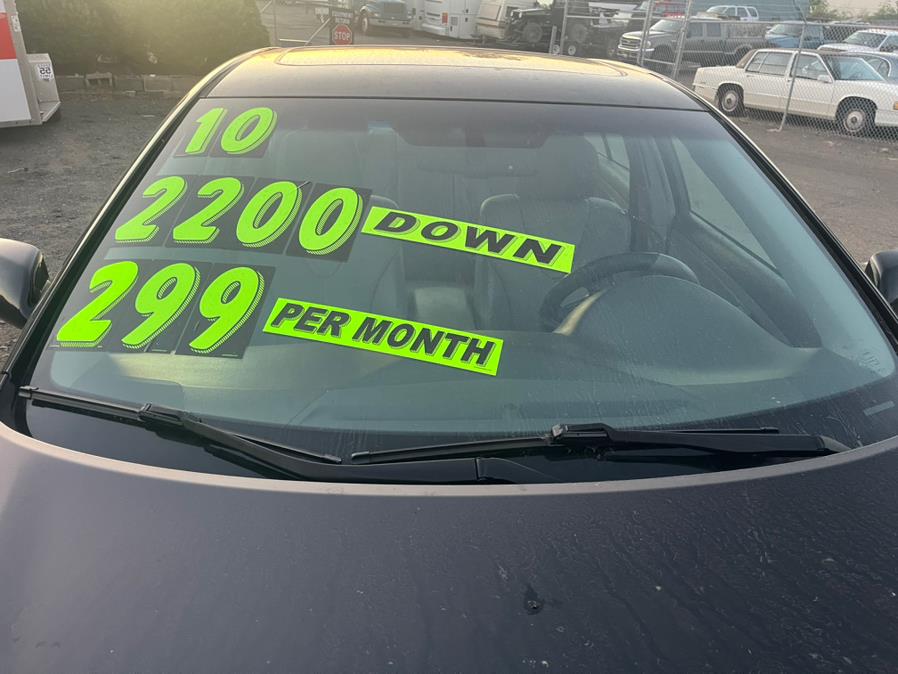 Used 2010 Toyota Camry in Wallingford, Connecticut | Universal Leasing LLC . Wallingford, Connecticut