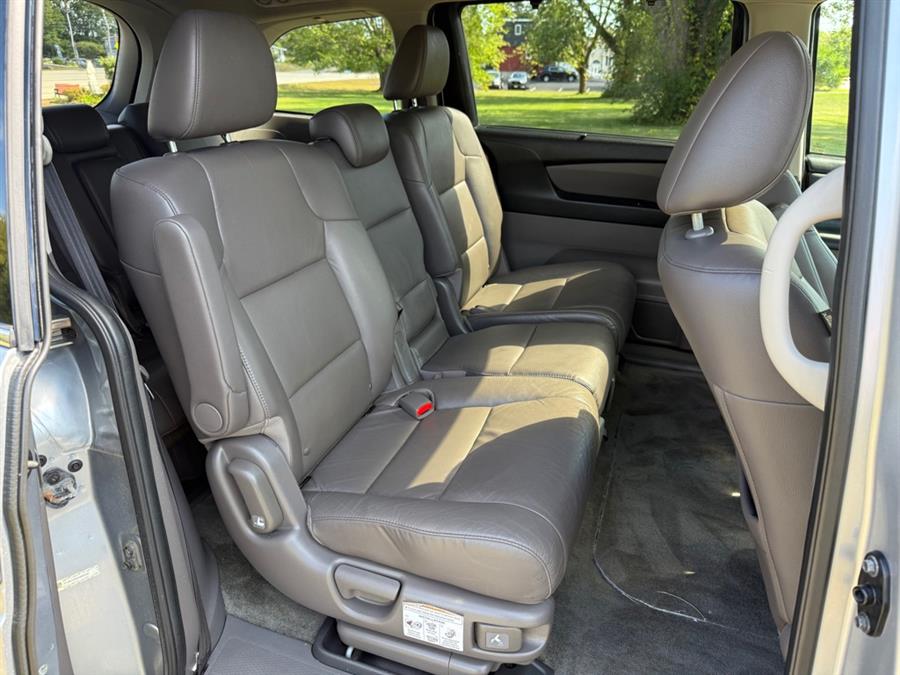 2017 Honda Odyssey Touring - Photo 12