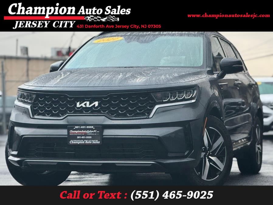 Used 2022 Kia Sorento in Jersey City, New Jersey | Champion Auto Sales. Jersey City, New Jersey