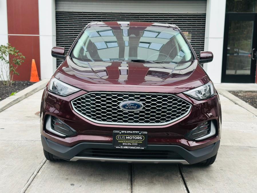 2023 Ford Edge SEL AWD's photo