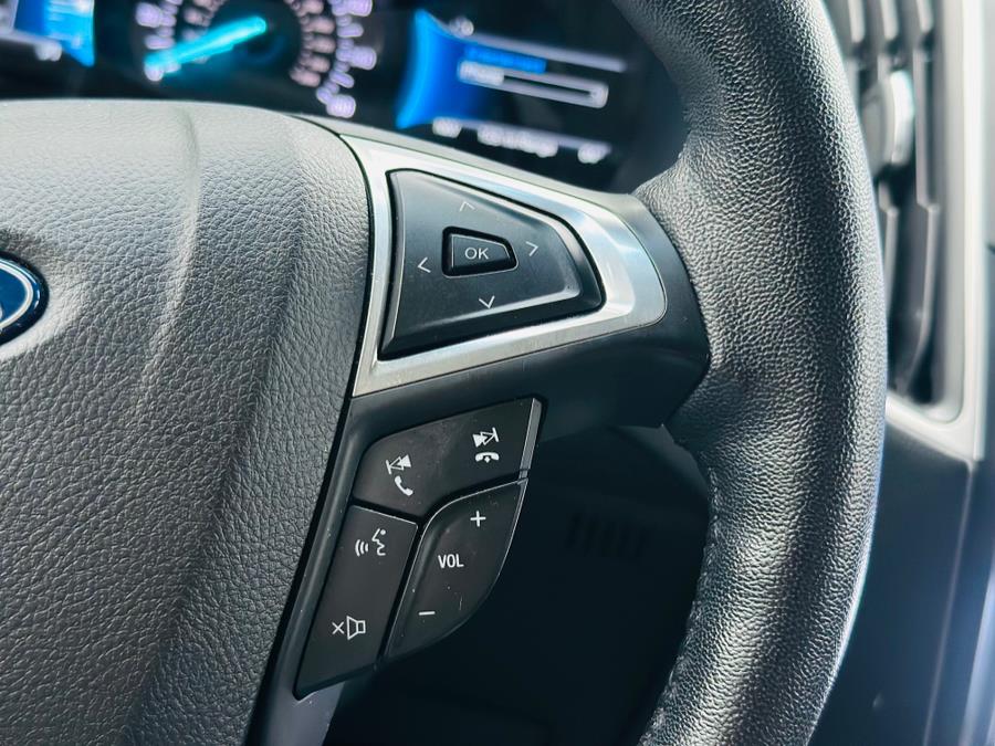 2023 Ford Edge SEL - Photo 12
