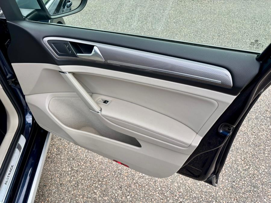 2017 Volkswagen Golf Alltrack Alltrack SEL - Photo 9
