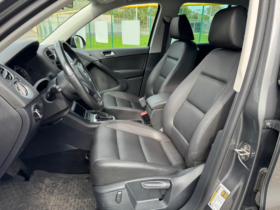 2014 Volkswagen Tiguan SE - Photo 8