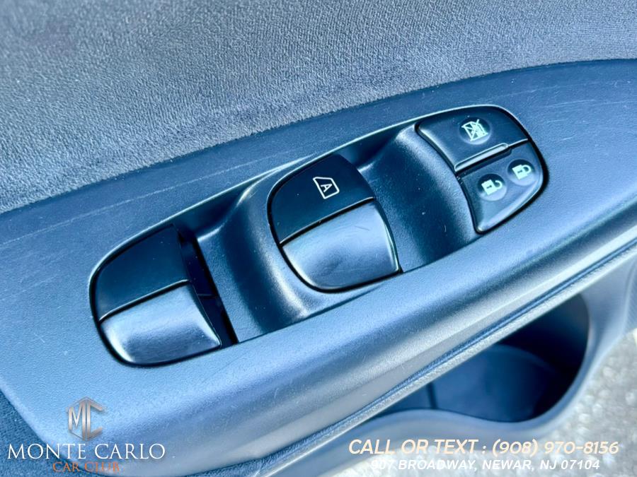 2013 Nissan Sentra SV - Photo 35