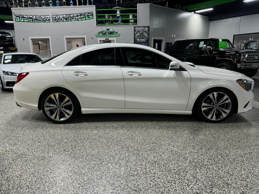 2019 Mercedes-Benz CLA CLA250 4MATIC's photo